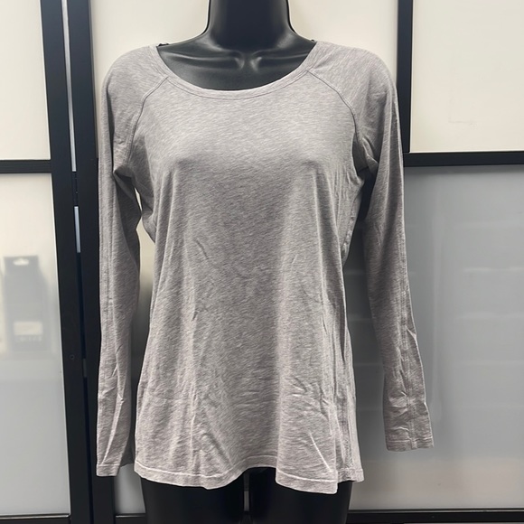 LULULEMON Womans Long Sleeve T-shirt - Picture 1 of 4